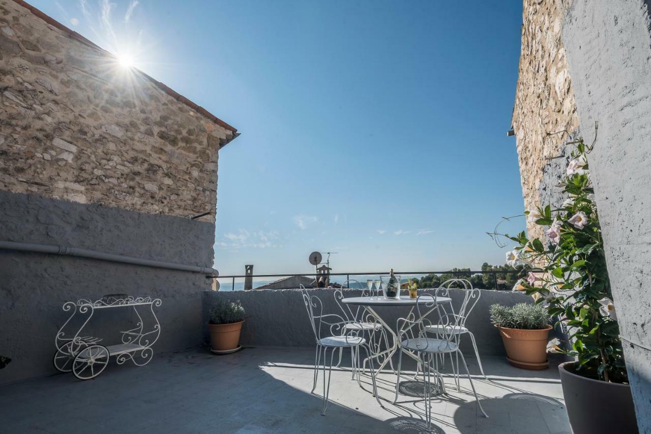 Carpe Diem Tourrettes-sur-Loup Exteriér fotografie